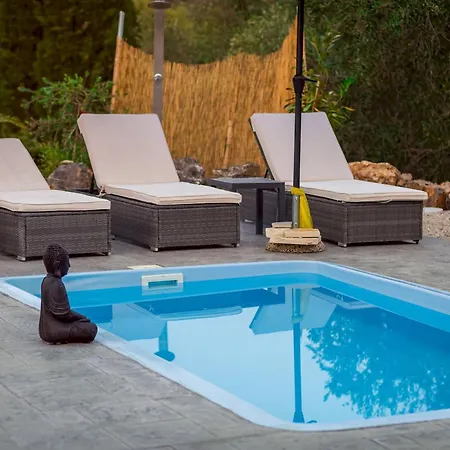 Villa Nightingale & Corfu Gazátika
