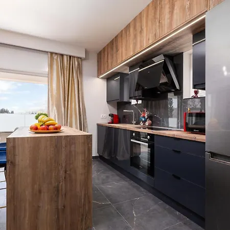 Villa Nightingale & Corfu