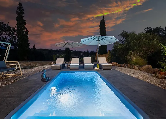 Nightingale & Corfu Gazatika