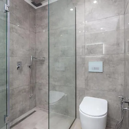 Nightingale & Corfu *