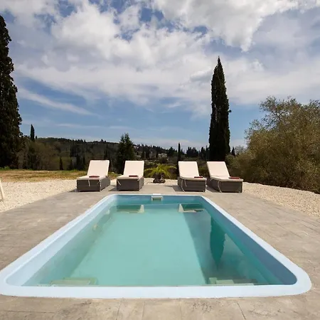 Nightingale & Corfu Gazátika