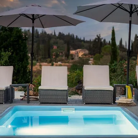 Nightingale & Corfu Vila Gazátika