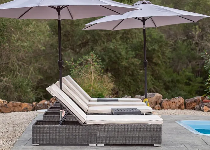 Nightingale & Corfu Villa *